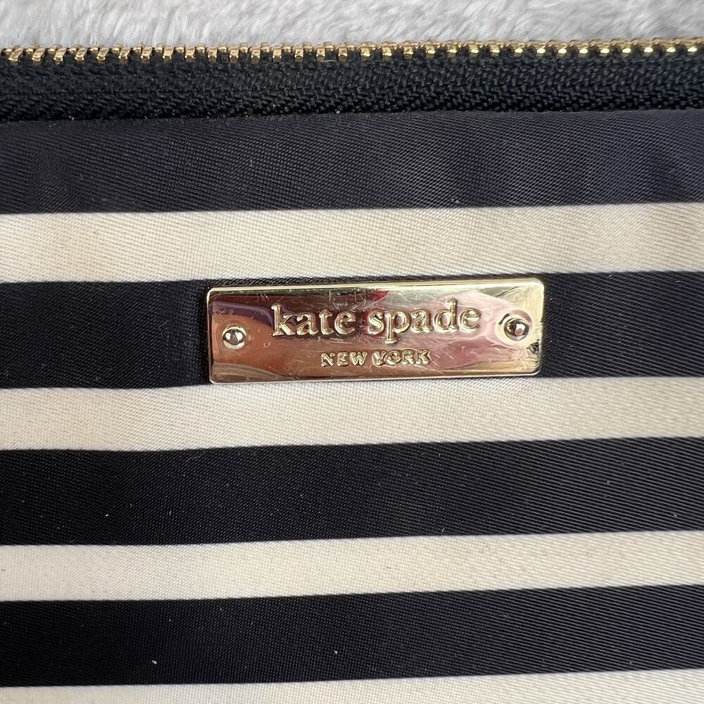 KATE SPADE New York Black & White Stripe Padded iPad MacBook Tablet Zip Case - Picture 4 of 11
